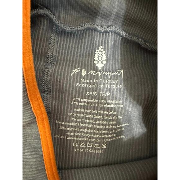 Free People Movement free throw denim grey ribbed yoga shorts Size XS - Picture 5 of 5